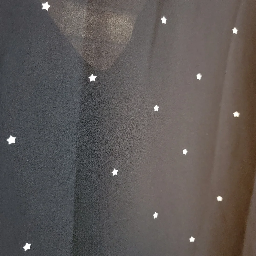 19 Cooper black and white polka dot v neck ruffle collar 3/4 sleeve blouse